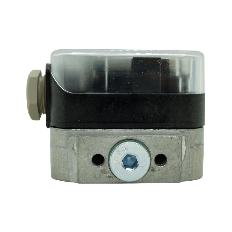 LGW-150-A4-Dungs-Switch de presión Diferencial  gas y aire rango 7 a 150 mbarr